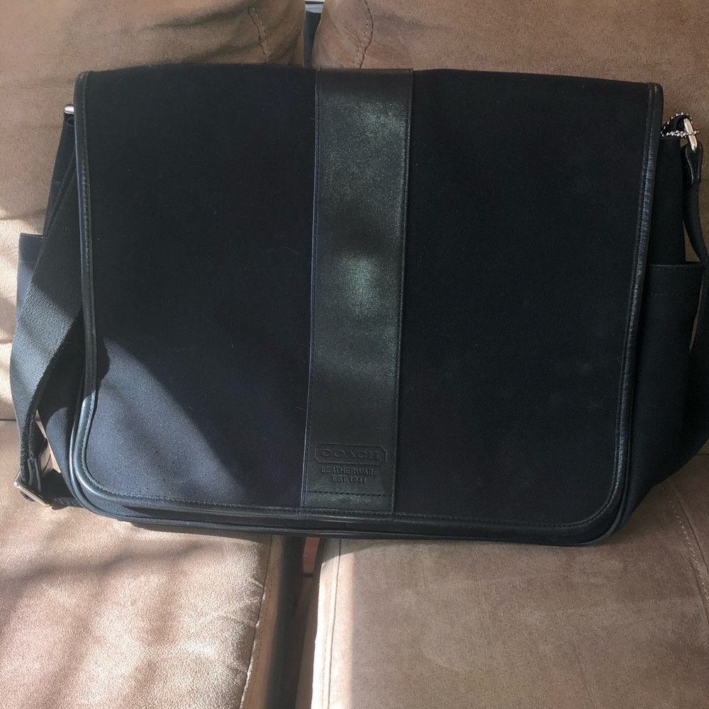 Coach Black Men’s Shoulder Messenger Bag